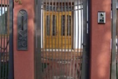 poarta223