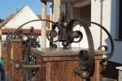 poarta380